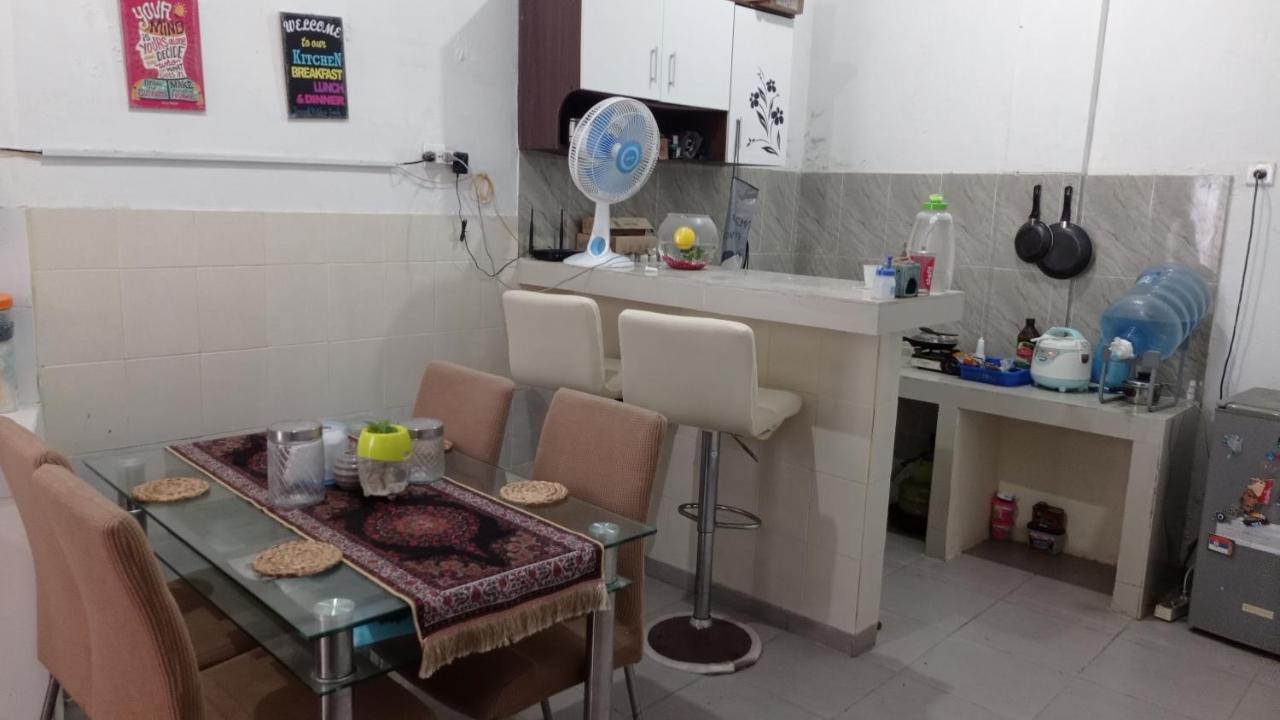 Neny'S Homestay Saba Exteriér fotografie